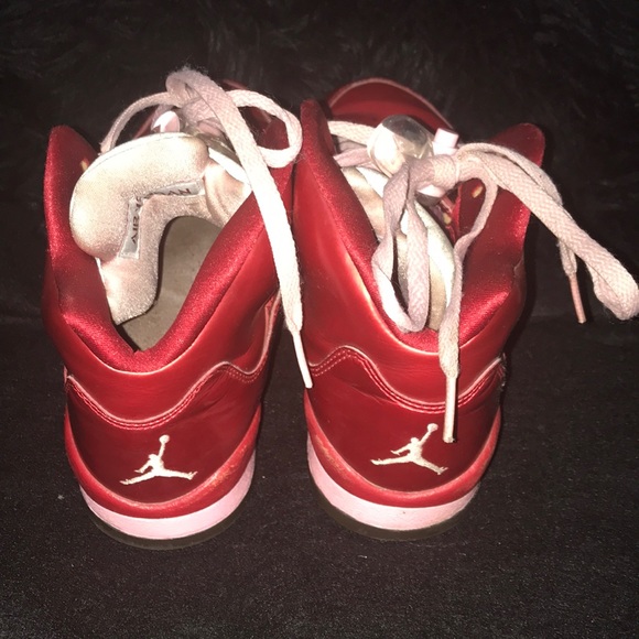 Air Jordan Valentines 6.5Y - Picture 5 of 5